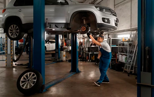 Manutenção automotiva, foto do site Trip Pneus